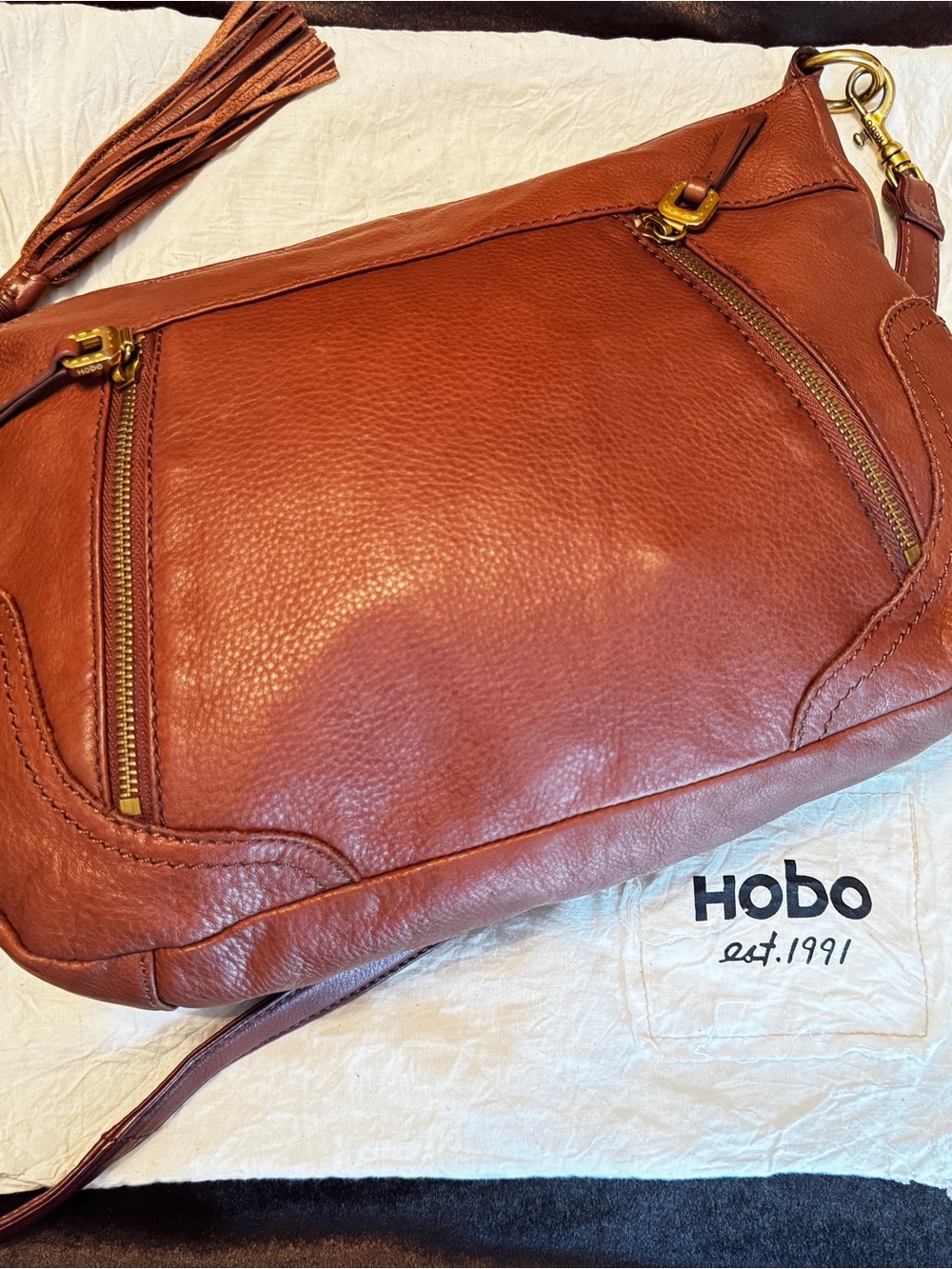 HOBO leather crossbody/convertible bag. New w tags detached.